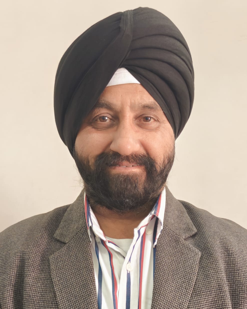 Mr. Surjeet Singh